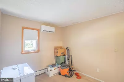 32 Young Birch Road, Levittown, PA 19057 - Photo 17