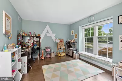 194 Hyacinth Drive S, Yardley, PA 19067 - Photo 5