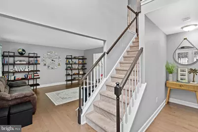 194 Hyacinth Drive S, Yardley, PA 19067 - Photo 7