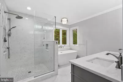 194 Hyacinth Drive S, Yardley, PA 19067 - Photo 27