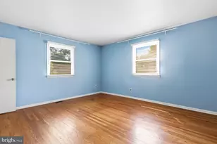 403 Merion Dr, Newtown, PA 18940 - Photo 17