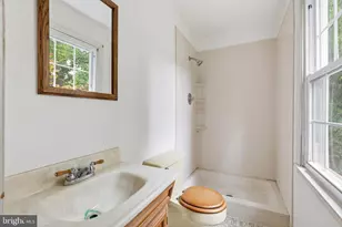 42 Springs Dr, Doylestown, PA 18901 - Photo 21