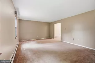 42 Springs Dr, Doylestown, PA 18901 - Photo 7