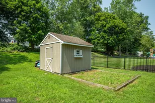 187 Buckshire Dr, Southampton, PA 18966 - Photo 35