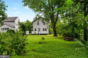 200 Maple St, Warminster, PA 18974 - Photo 5