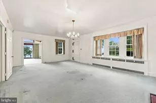 6502 N Radcliffe St, Bristol, PA 19007 - Photo 9
