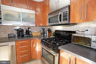 201 White Pine Ct, Warminster, PA 18974 - Photo 21
