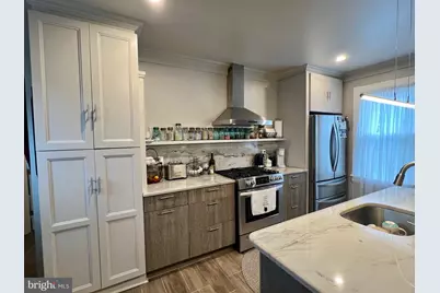 124 W Franklin Street, Morrisville, PA 19067 - Photo 7