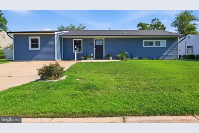 33 Wildrose Lane, Levittown, PA 19054 - Photo 3