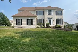 2825 Mountain Laurel Dr, Furlong, PA 18925 - Photo 1