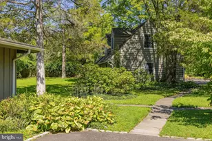 1741 Aquetong Rd, New Hope, PA 18938 - Photo 3