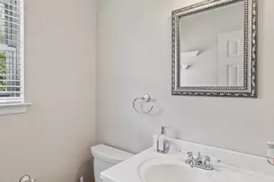1561 Mulberry Cir, Warminster, PA 18974 - Photo 9