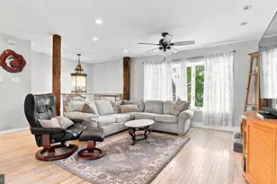 445 Patton Dr, Warminster, PA 18974 - Photo 5