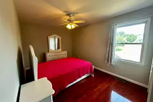 4574 White Oak Ln, Bensalem, PA 19020 - Photo 11
