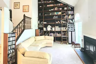 15 Laurel Cir, Newtown, PA 18940 - Photo 3