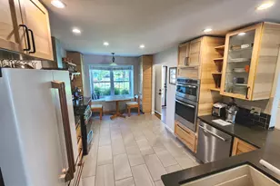 15 Laurel Cir, Newtown, PA 18940 - Photo 5