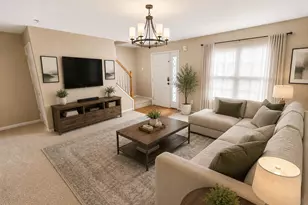 2017 Creekside Ct, Warrington, PA 18976 - Photo 1