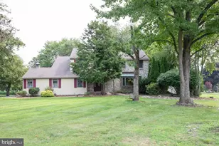 87 Eagle Mt Dr, Richboro, PA 18954 - Photo 1