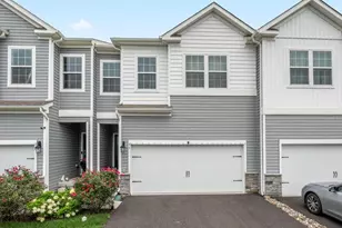 60 Fonthill Ct, Quakertown, PA 18951 - Photo 3