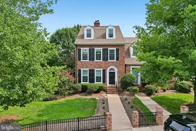 25 Commanders Drive, Washington Crossing, PA 18977 - Photo 1
