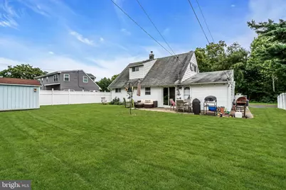 129 Plumbridge Drive, Levittown, PA 19056 - Photo 21
