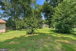 1138 Sunset Ln, Bensalem, PA 19020 - Photo 23