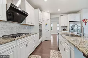112 Derby Ln, Bensalem, PA 19020 - Photo 17