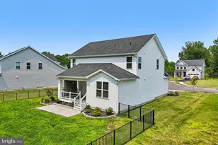 1448 Mill Race Dr, Quakertown, PA 18951 - Photo 5