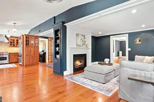 275 W Court St, Doylestown, PA 18901 - Photo 13