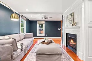 275 W Court St, Doylestown, PA 18901 - Photo 15