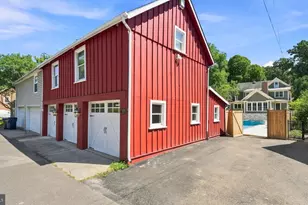 275 W Court St, Doylestown, PA 18901 - Photo 3