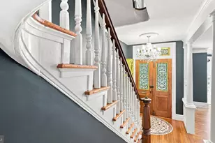 275 W Court St, Doylestown, PA 18901 - Photo 5