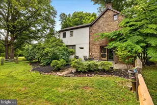 2527 Hilltown Pike, Perkasie, PA 18944 - Photo 5