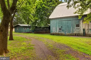 2527 Hilltown Pike, Perkasie, PA 18944 - Photo 37