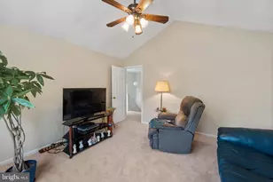 579 Cedar Hollow Dr, Yardley, PA 19067 - Photo 13