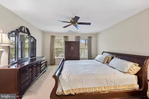 579 Cedar Hollow Dr, Yardley, PA 19067 - Photo 15