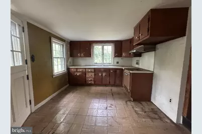 1354 Oxford Valley Road, Yardley, PA 19067 - Photo 5