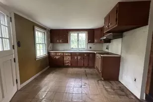 1354 Oxford Valley Rd, Yardley, PA 19067 - Photo 5