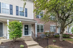 5513 Rinker Cir, Doylestown, PA 18902 - Photo 3