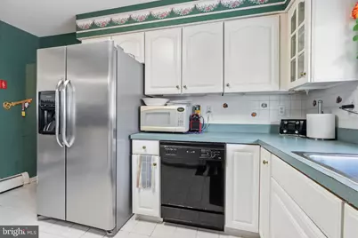 116 Highland Park Drive, Levittown, PA 19056 - Photo 15
