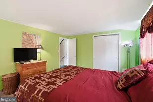 116 Highland Park Dr, Levittown, PA 19056 - Photo 27