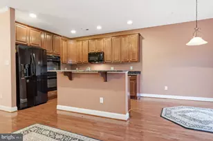 3217 Meadow View Cir, Furlong, PA 18925 - Photo 7