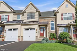 3217 Meadow View Cir, Furlong, PA 18925 - Photo 1