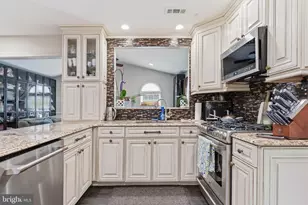 5 Locust Ln, Newtown, PA 18940 - Photo 13