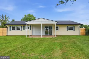 27 Lakeside Dr, Levittown, PA 19054 - Photo 25