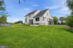 2640 Windy Bush Rd, Newtown, PA 18940 - Photo 69