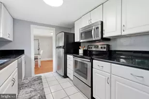 30 Hill Ave, Morrisville, PA 19067 - Photo 15