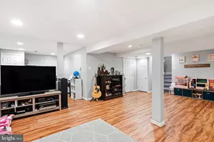 710 Stafford Ct, Chalfont, PA 18914 - Photo 29