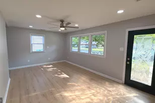 3639 Windsor Dr, Bensalem, PA 19020 - Photo 9