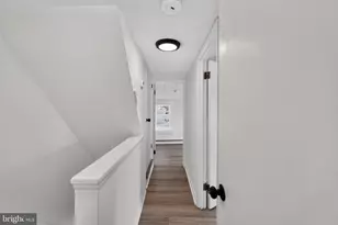517 Maple St, Bristol, PA 19007 - Photo 23